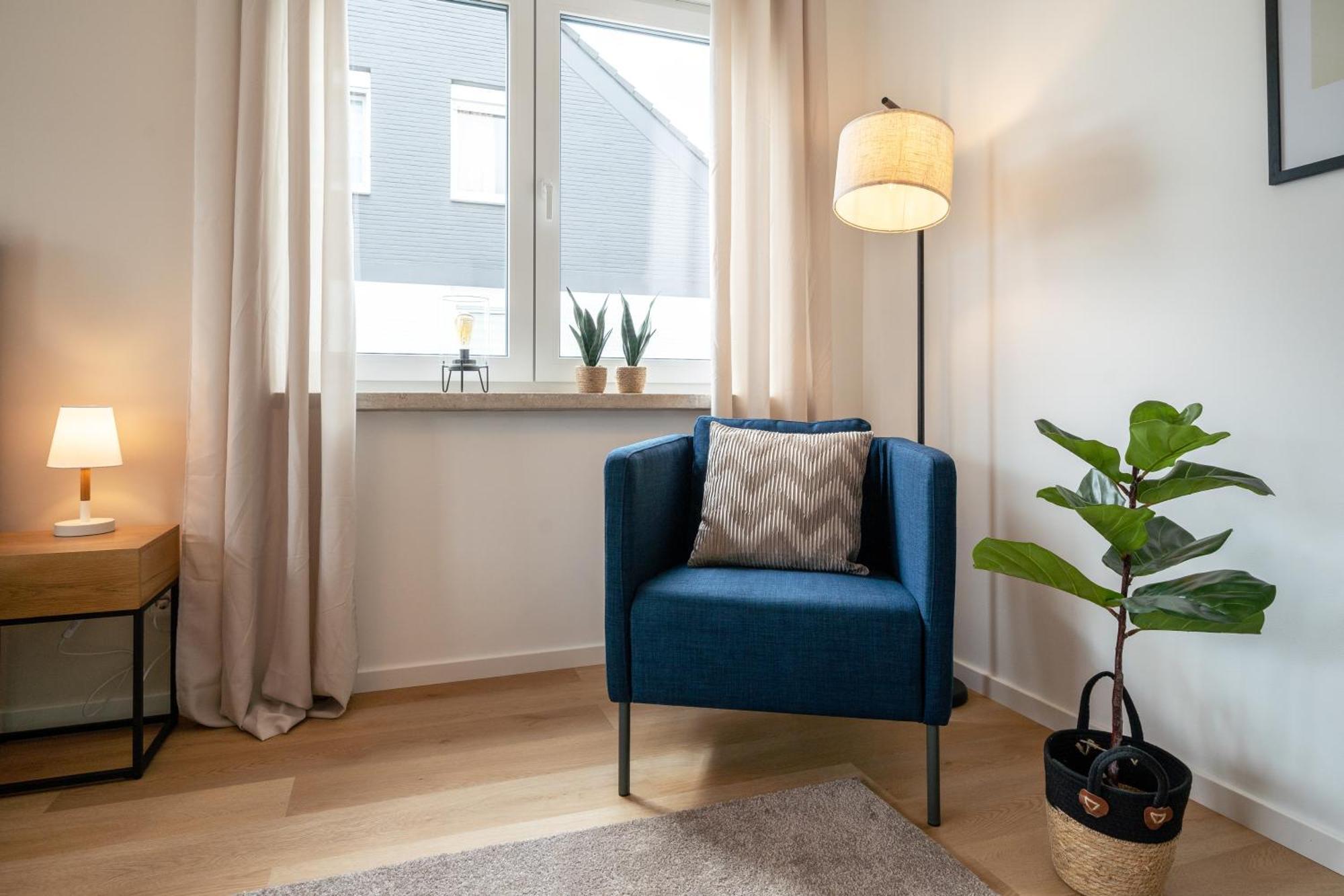 Raw-Flat Meier - Modern - Stylisch - Balkon - Netflix ビーレフェルト エクステリア 写真